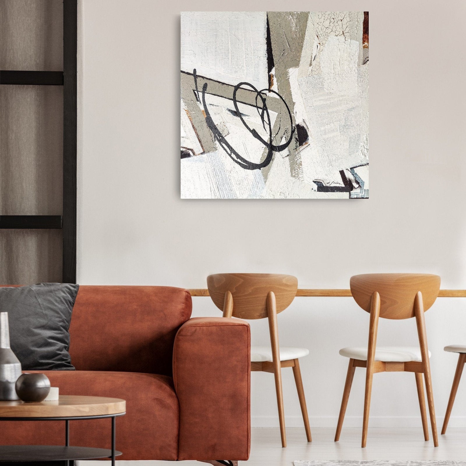 Empowering abstract artwork by Lotta Sirén in a japandi style room.